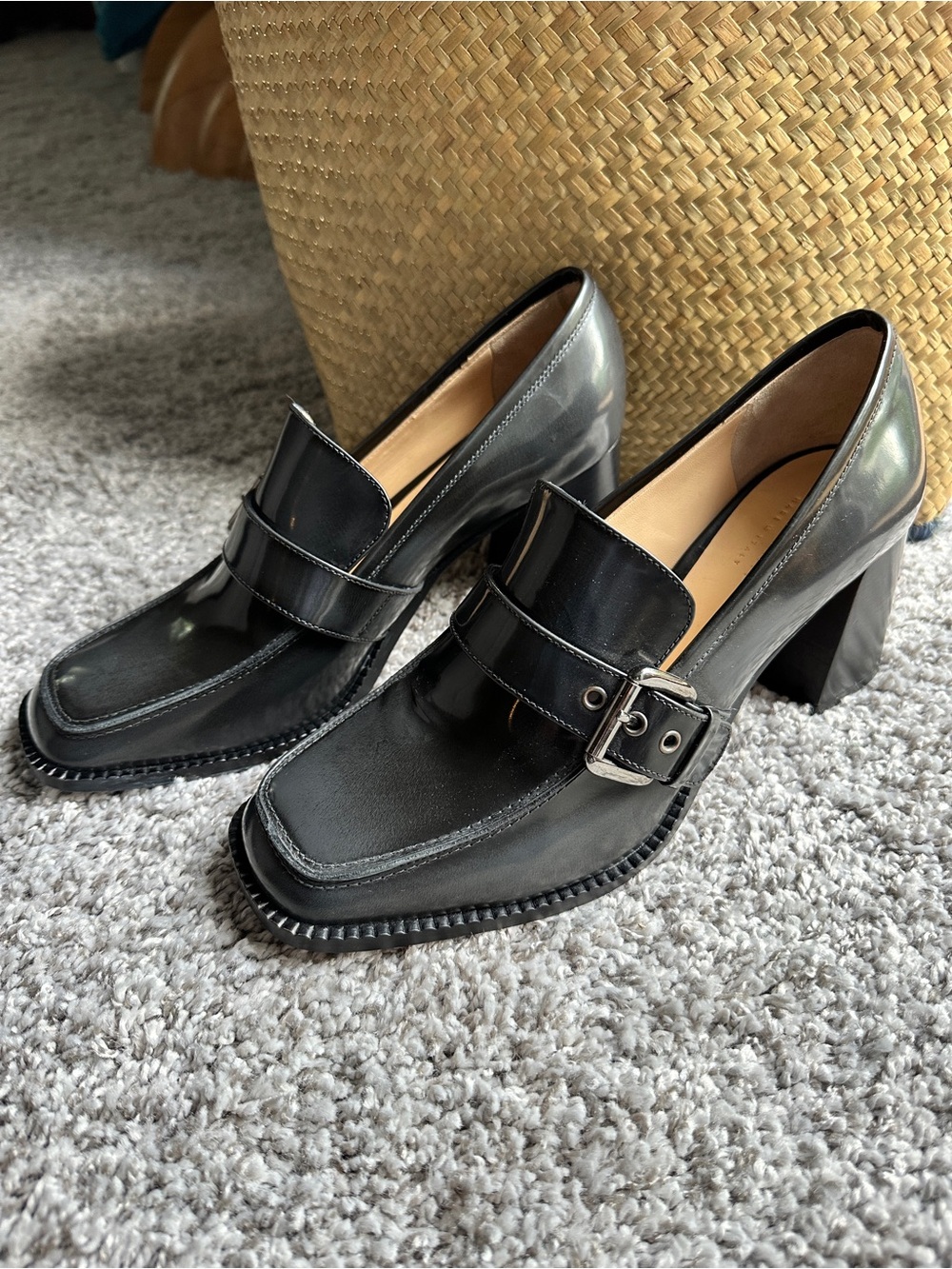 M Gemi Leather Black Buckle-Trim Chunky Heel Loafers Size 40-1/2